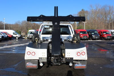 2025 Ford Chassis Cab F-450® XLT