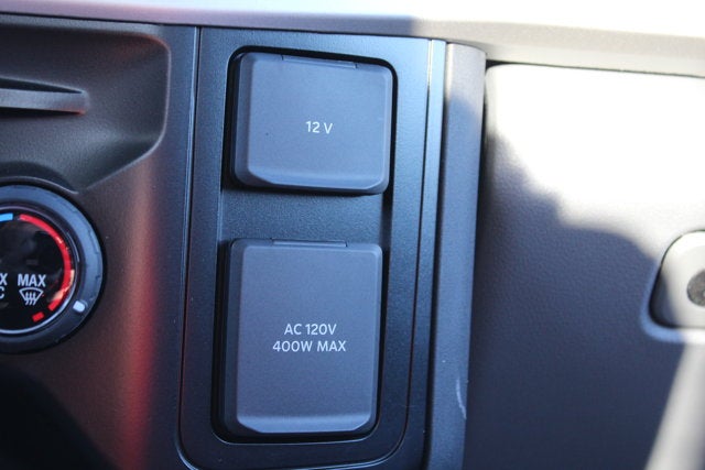 2025 Ford Chassis Cab F-450® XLT