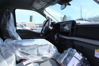 2026 Ford Chassis Cab F-450® XLT