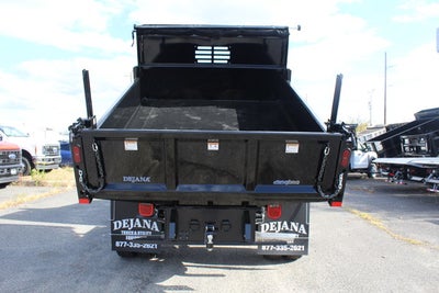 2025 Ford Chassis Cab F-550® XL