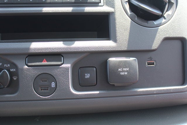 2026 Ford Econoline Cutaway E-350 SRW