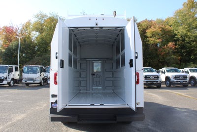 2027 Ford Econoline Cutaway E-350 SRW