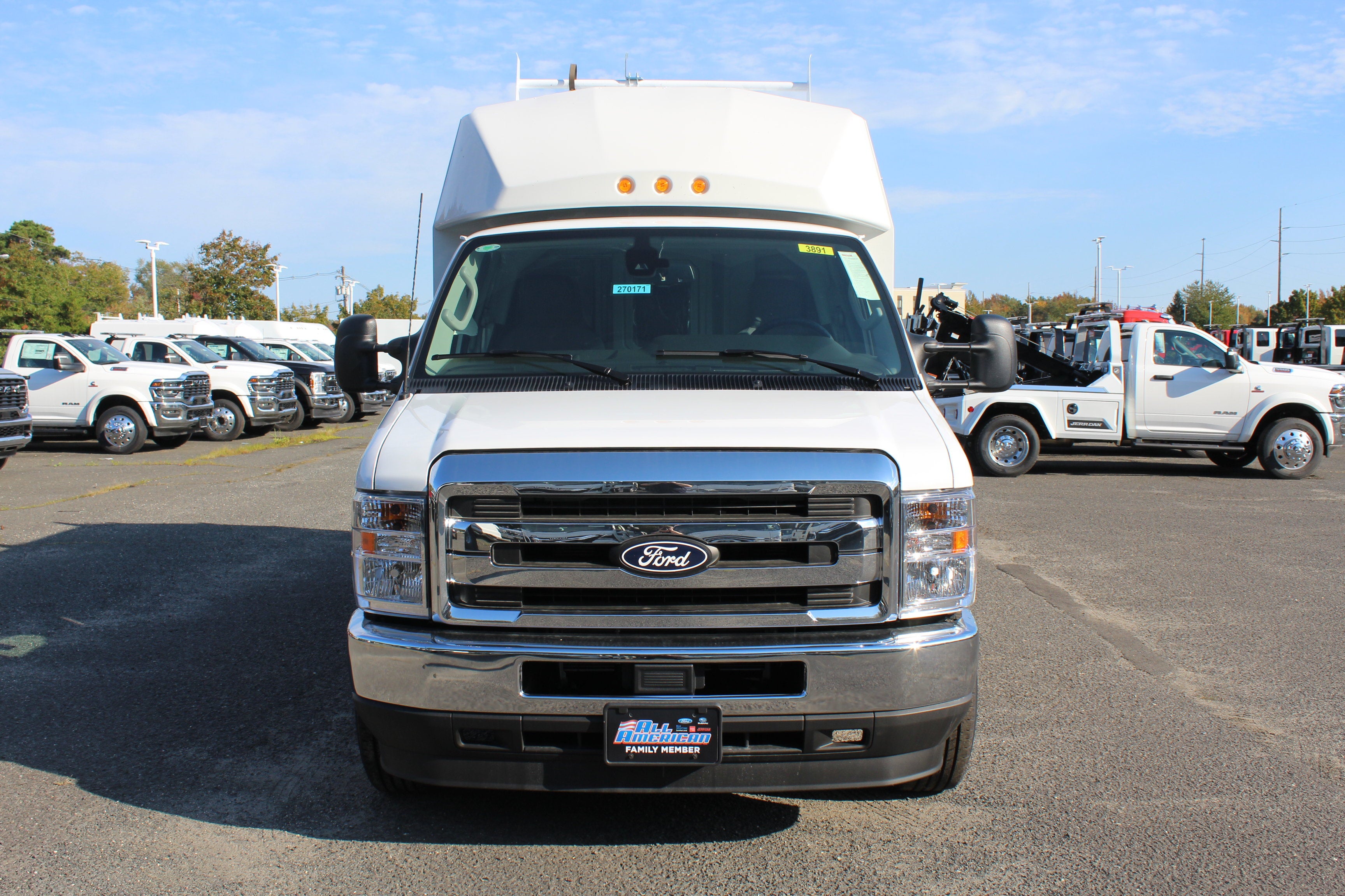 2027 Ford Econoline Cutaway E-350 SRW