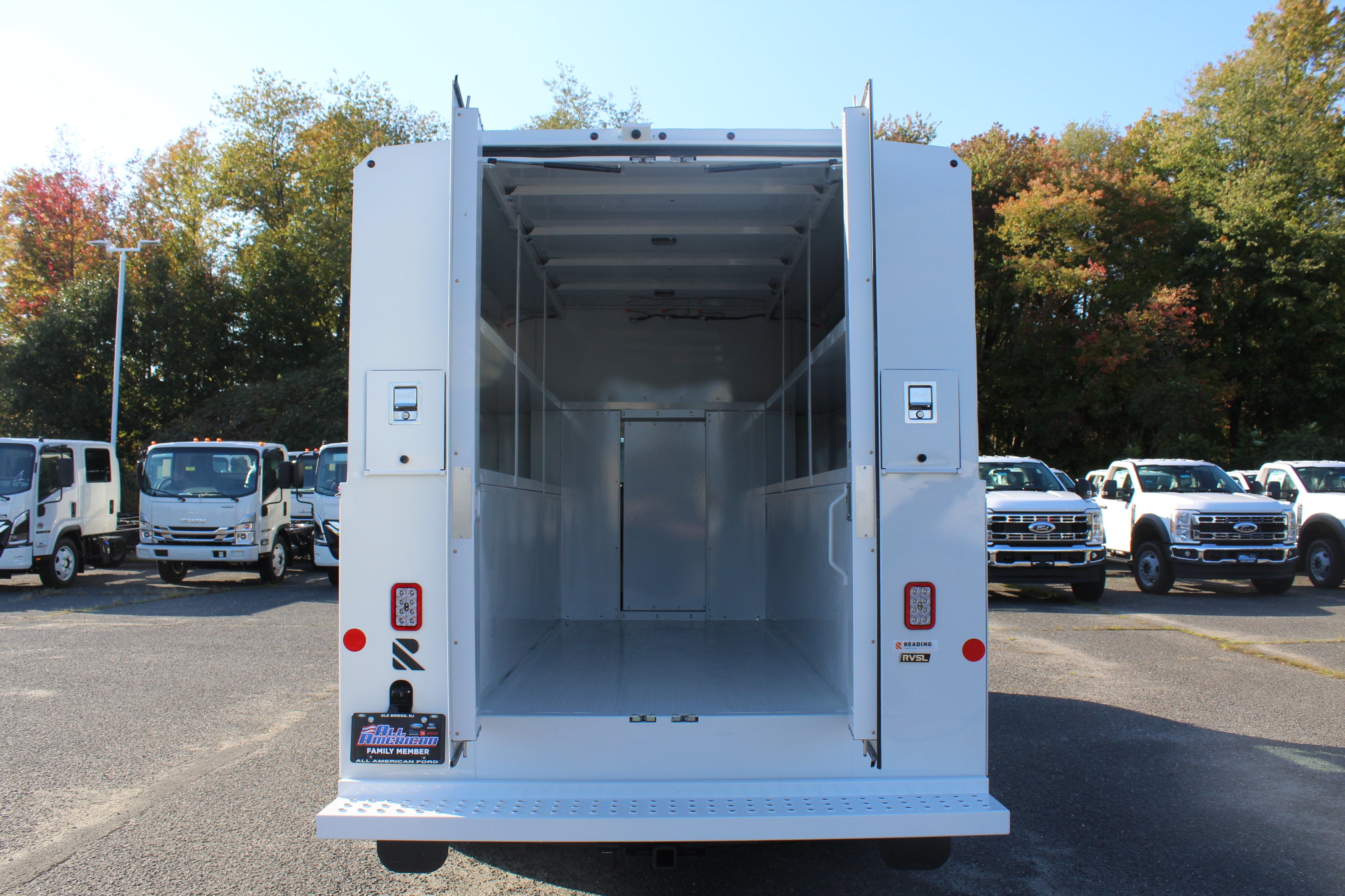 2027 Ford Econoline Cutaway E-350 SRW