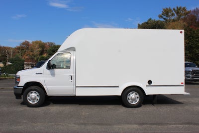 2027 Ford Econoline Cutaway E-350 SRW