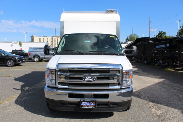 2026 Ford Econoline Cutaway E-350 SRW