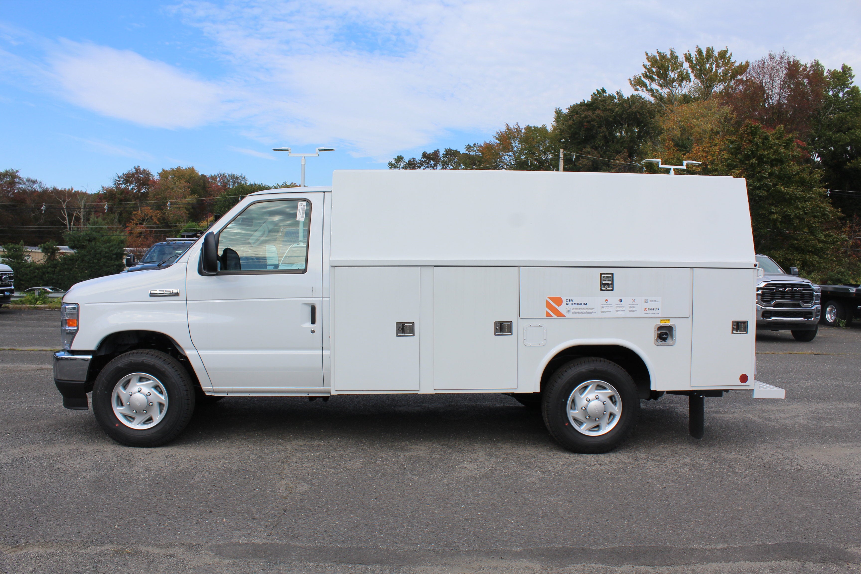 2027 Ford Econoline Cutaway E-350 SRW