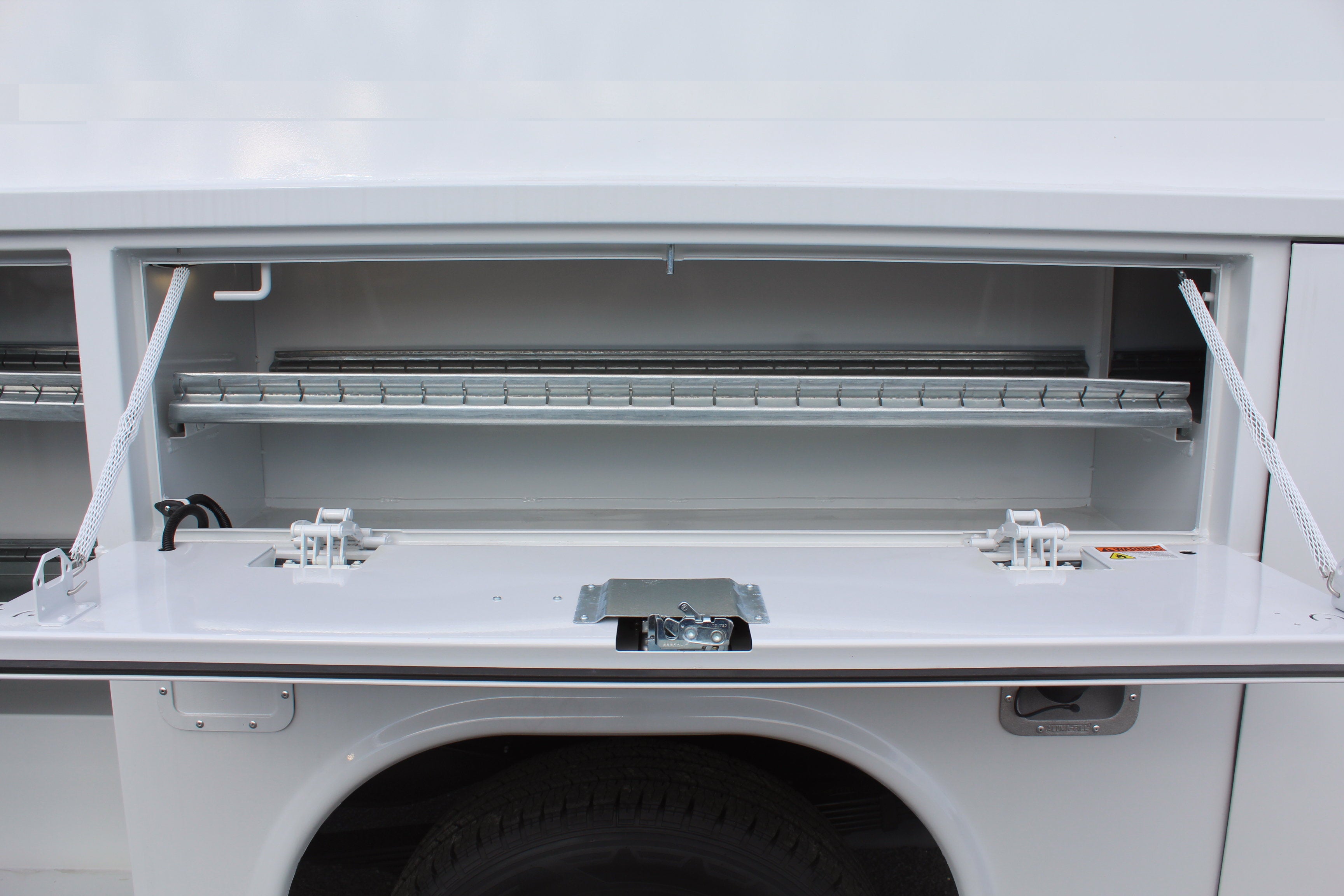 2027 Ford Econoline Cutaway E-350 SRW