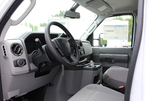 2026 Ford Econoline Cutaway E-350 SRW