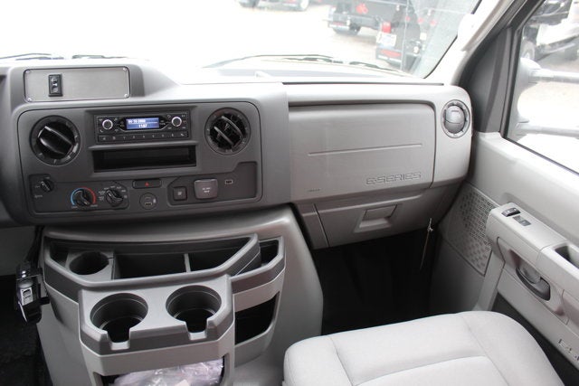 2026 Ford Econoline Cutaway E-450 DRW