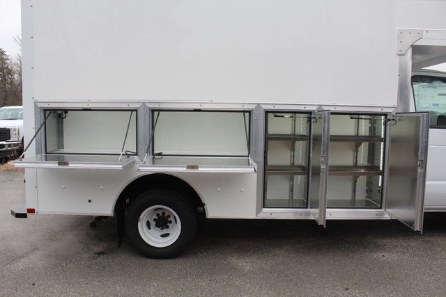 2026 Ford Econoline Cutaway E-450 DRW