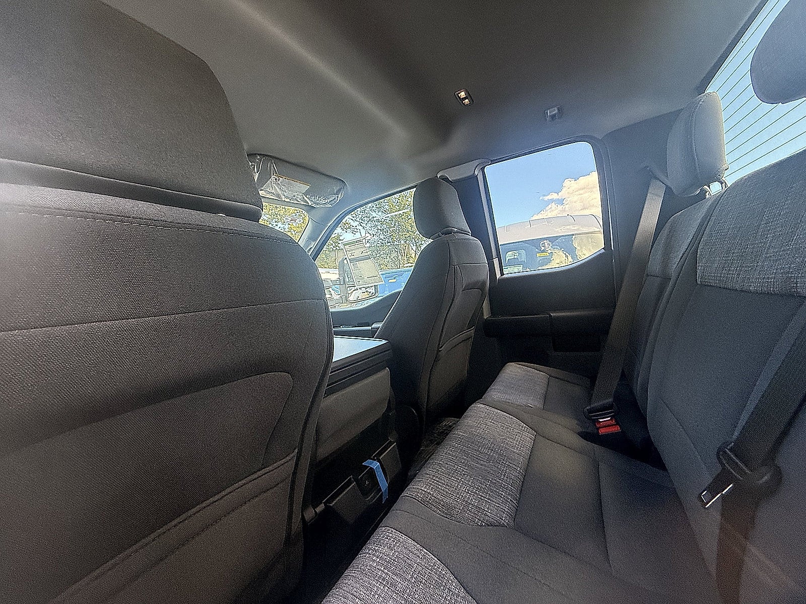 2026 Ford Super Duty F-350® XLT