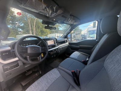 2026 Ford Super Duty F-350® XLT