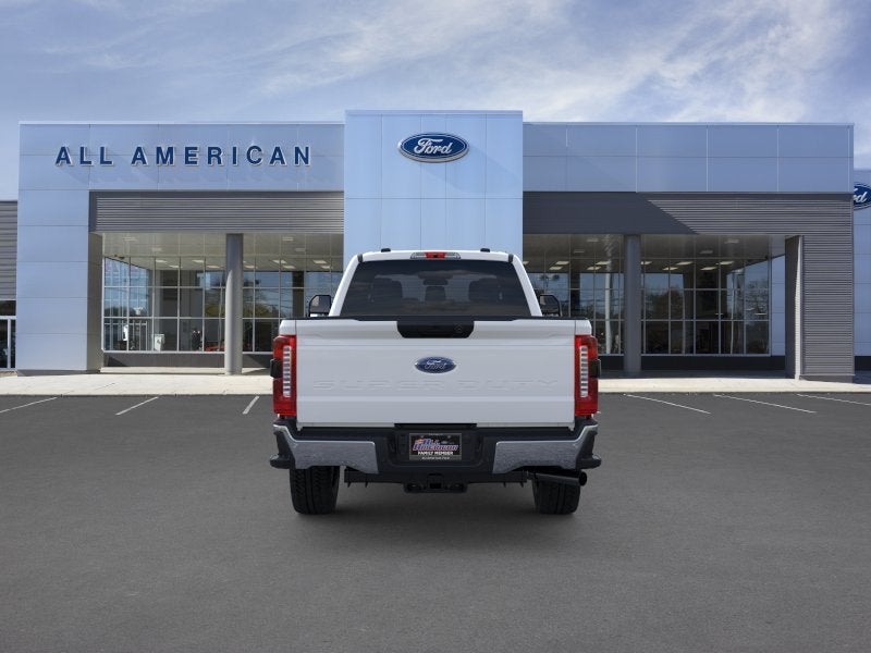 2026 Ford Super Duty F-350® XLT
