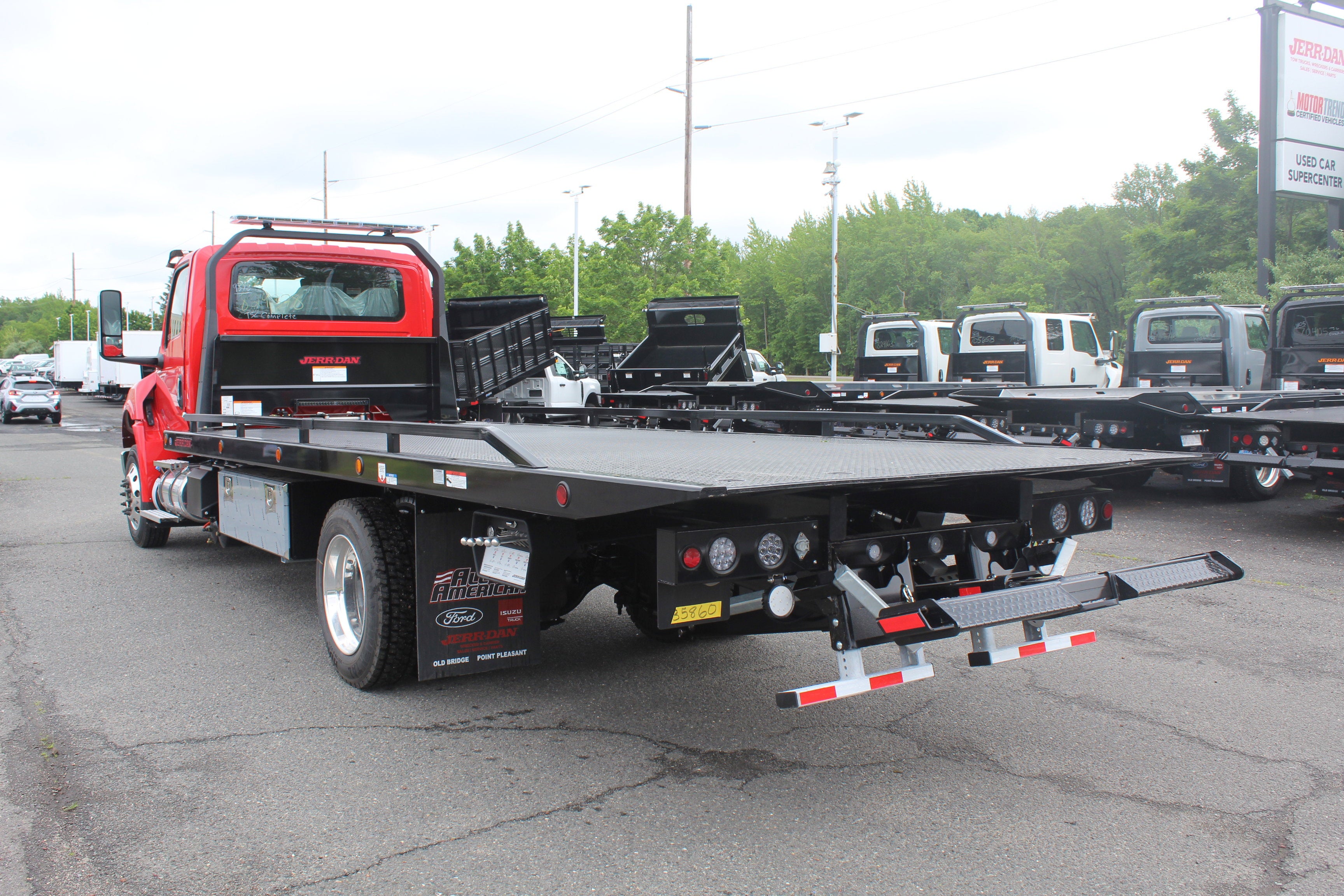 2027 International MV607 Jerr-Dan 6-Ton Steel XLP SD Carrier