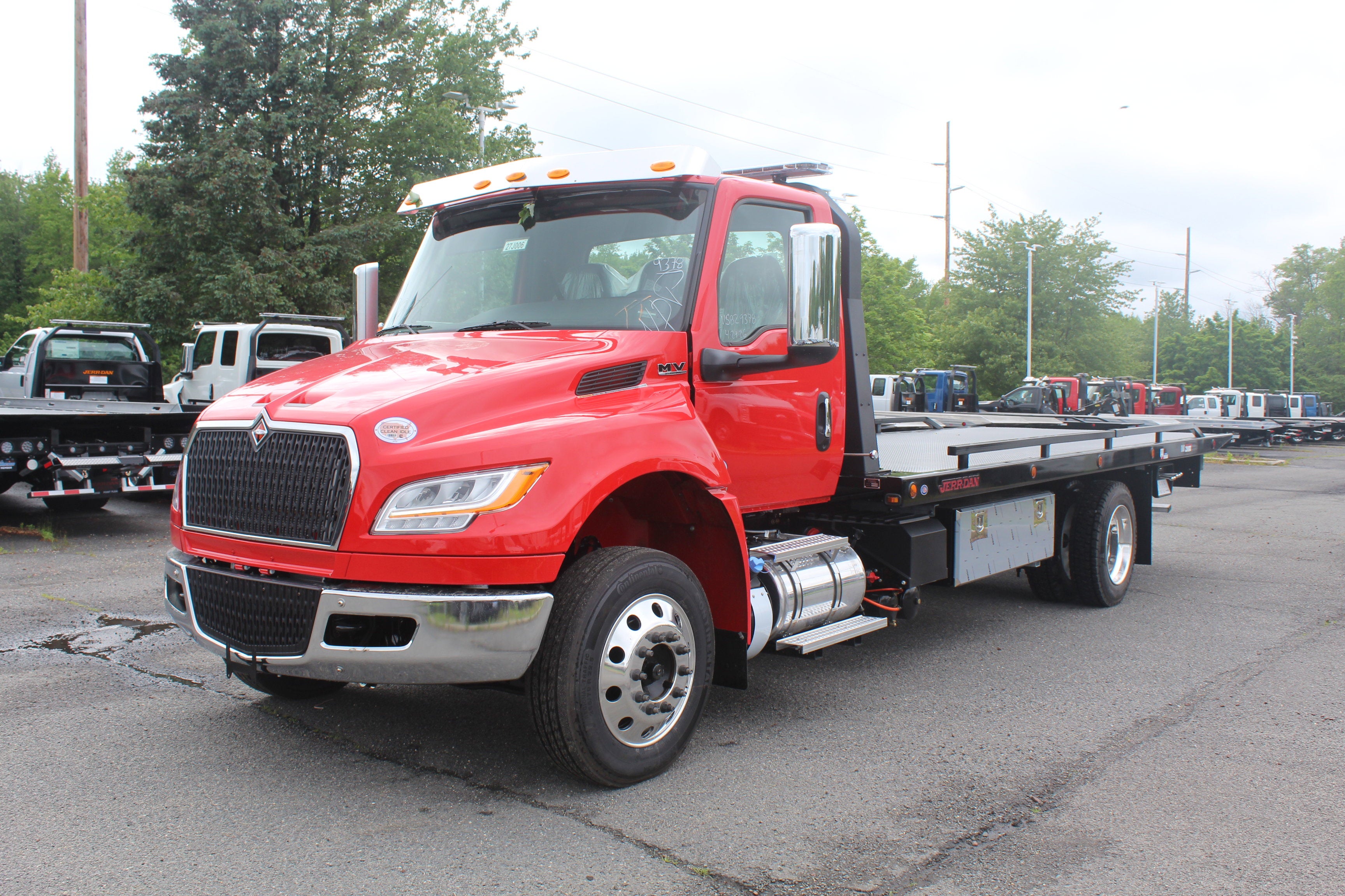 2027 International MV607 Jerr-Dan 6-Ton Steel XLP SD Carrier