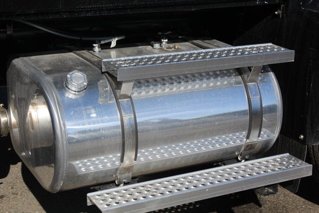 2026 International MV607 Jerr-Dan 6-Ton Dual-Angle Steel XLP SD Carrier