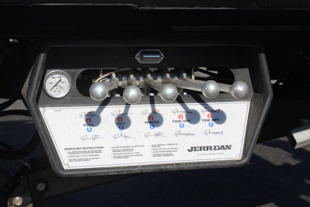 2026 International MV607 Jerr-Dan 6-Ton Dual-Angle Steel XLP SD Carrier