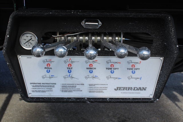 2026 International MV607 Jerr-Dan 6-Ton Dual-Angle Steel XLP SD Carrier