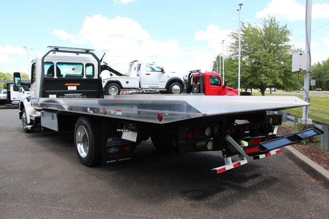 2025 Peterbilt 536 22' Aluminum XLP Jerr-Dan Carrier