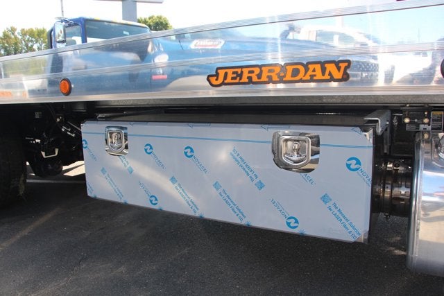 2025 Peterbilt 536 22' Aluminum XLP Jerr-Dan Carrier