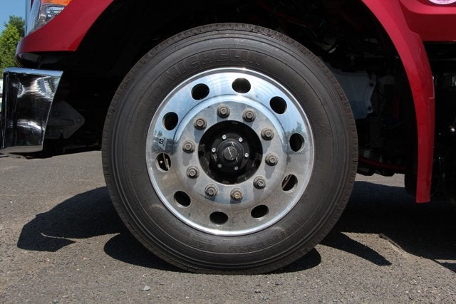 2025 Peterbilt 536 22' Aluminum XLP Jerr-Dan Carrier