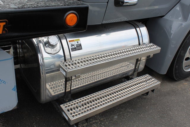 2025 Peterbilt 536 22 FT Steel 4x2 Carrier Jerr-Dan