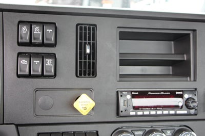 2025 Peterbilt 536 22 FT Steel 4x2 Carrier Jerr-Dan