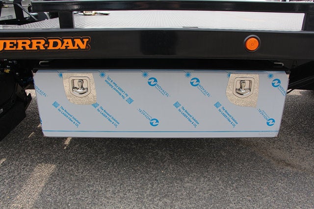 2025 Freightliner M2106 Jerr-Dan 22 FT Steel 4x2 Carrier