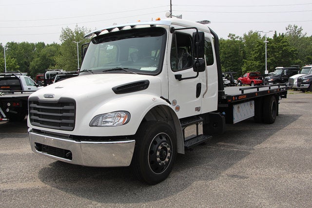 2025 Freightliner M2106 Jerr-Dan 22 FT Steel 4x2 Carrier