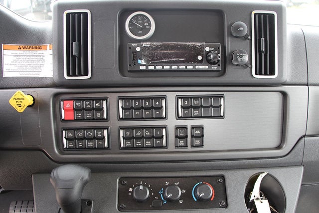 2025 Freightliner M2106 Jerr-Dan 22 FT Steel 4x2 Carrier