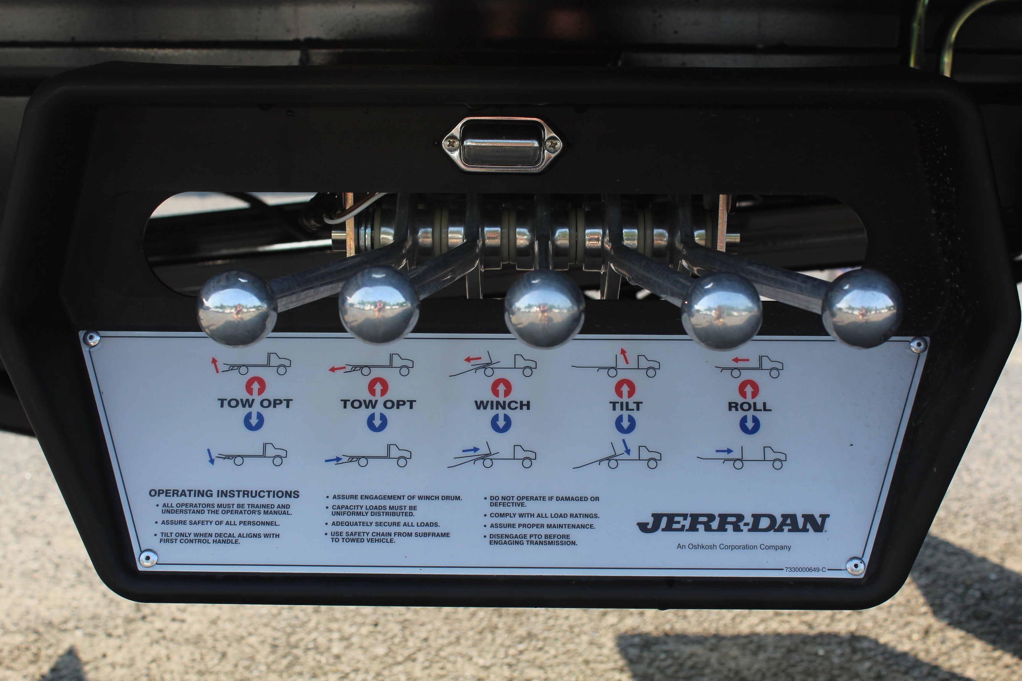 2026 RAM 5500 Jerr-Dan 6-Ton Dual-Angle Aluminum XLP SD Carrier