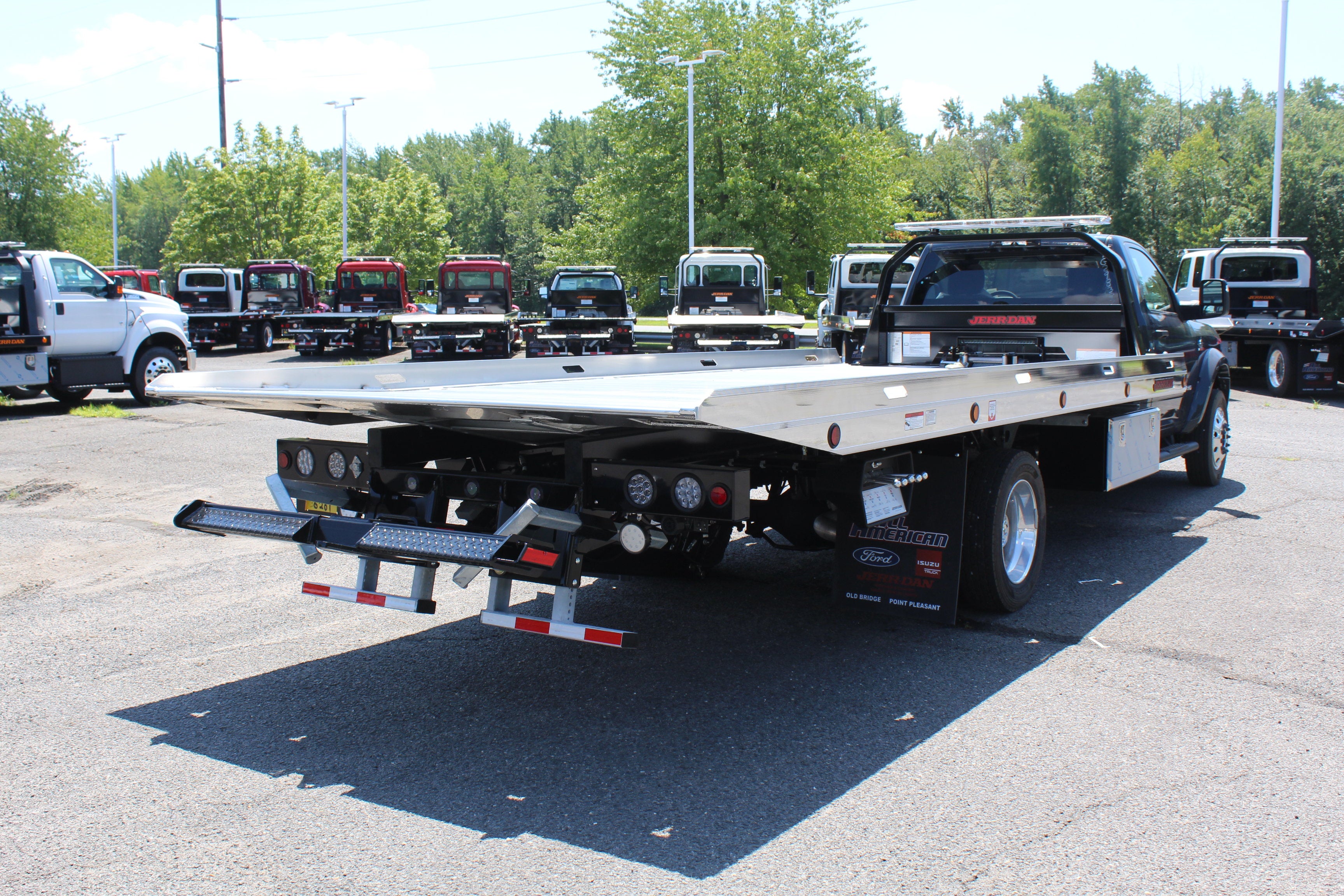 2026 RAM 5500 Jerr-Dan 6-Ton Dual-Angle Aluminum XLP SD Carrier