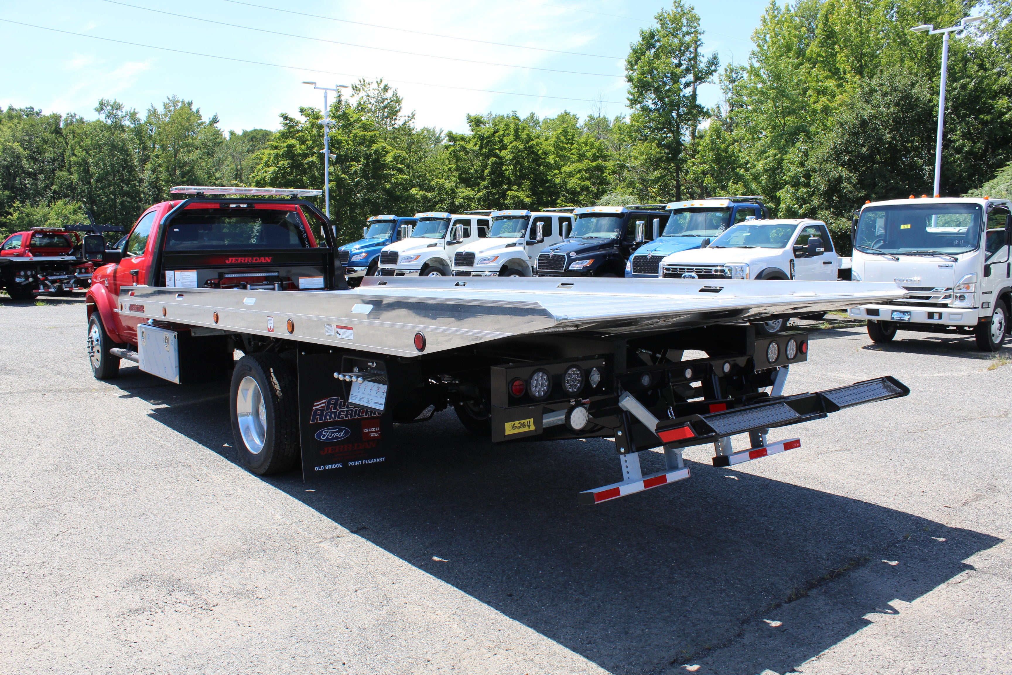 2026 RAM 5500 Jerr-Dan 6-Ton Aluminum XLP SD Carrier