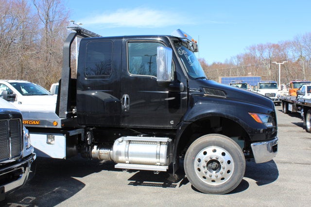 2025 International MV607 22 FT Aluminum 4x2 Carrier Jerr-Dan