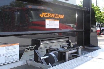 2025 International MV607 22 FT Aluminum 4x2 Carrier Jerr-Dan