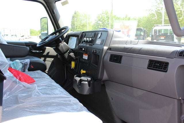 2025 International MV607 22 FT Aluminum 4x2 Carrier Jerr-Dan