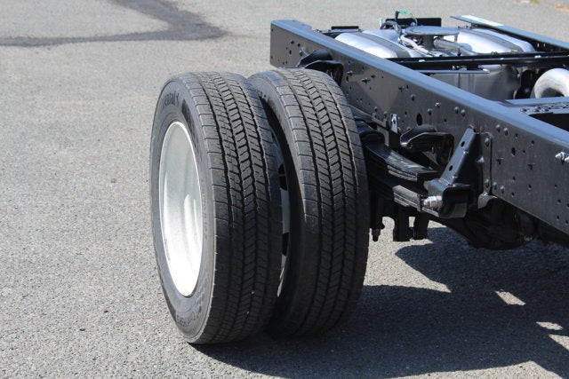 2026 Isuzu NRR 20 FT Durabox Pro Aluminum