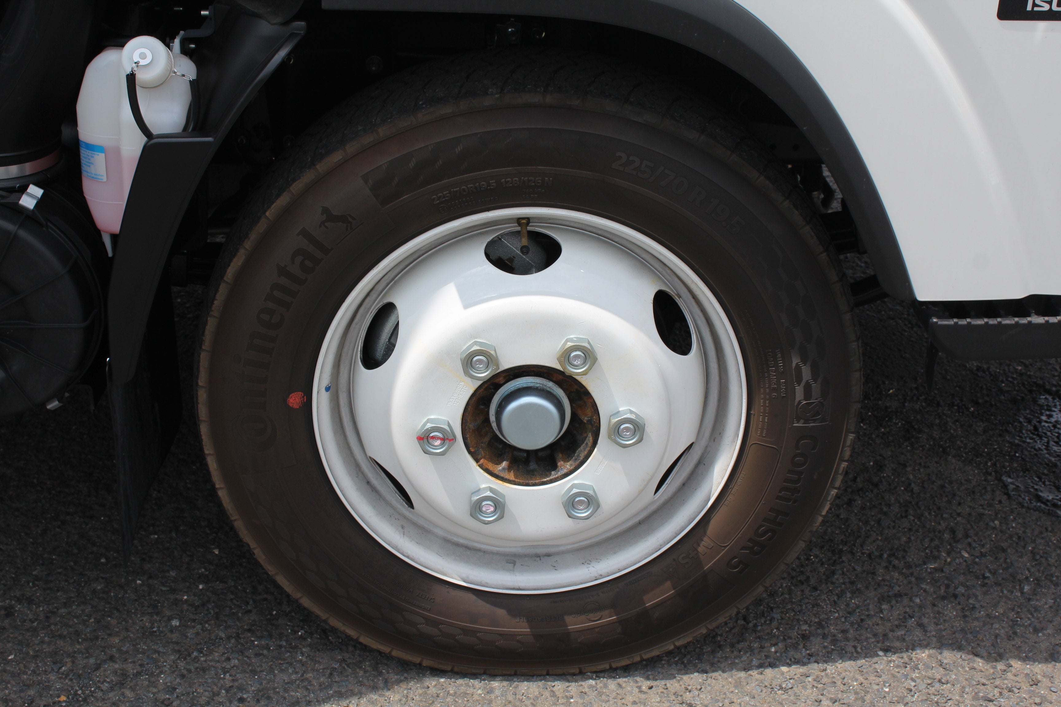 2026 Isuzu NRR 9.5 FT Standard Duty Landscape