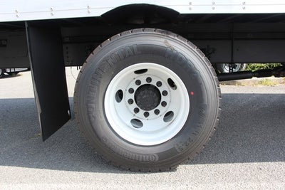 2025 Isuzu MT6 26 FT Box w/ ICC Bumper