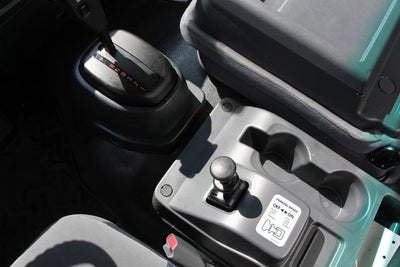 2025 Isuzu MT6 26 FT Box w/ ICC Bumper