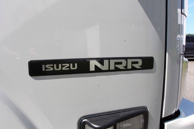 2024 Isuzu NRR 20 FT Dura Box Pro Aluminum