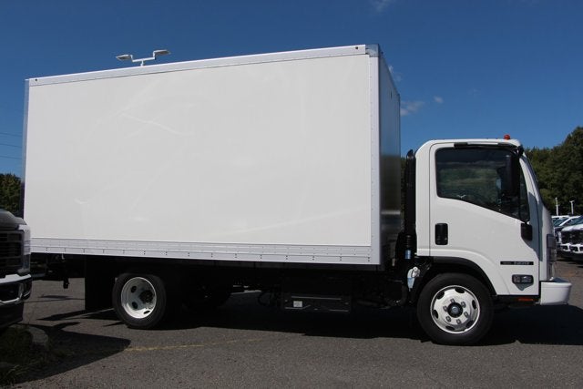 2024 Isuzu Refrigeration Truck NRR 16 FT Box w/ Artic Chill Refrigeration Unit