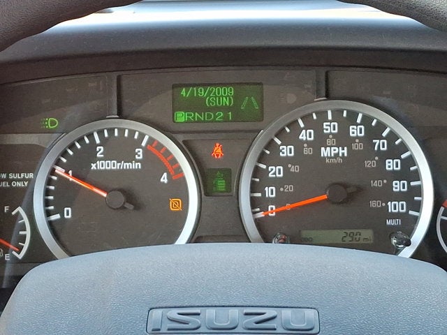 2024 Isuzu NRR 16 FT Box w/ ICC Bumper