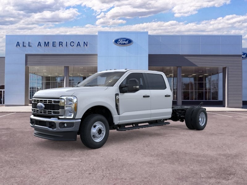 2026 Ford Super Duty F-350 DRW XL