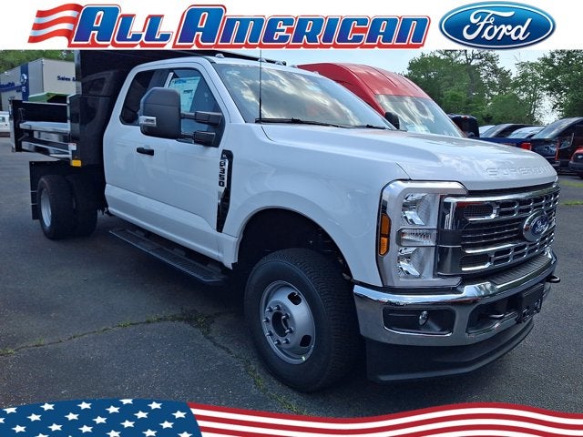 2026 Ford Super Duty F-350 DRW XL