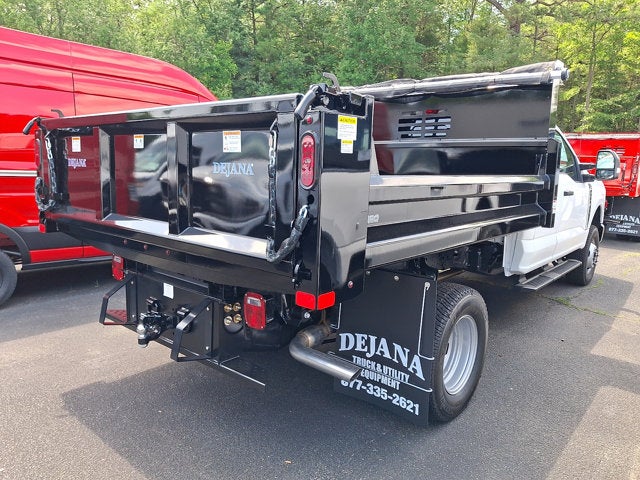 2026 Ford Super Duty F-350 DRW XL