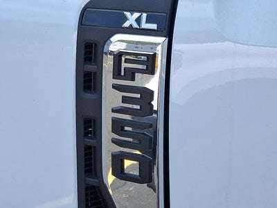 2025 Ford Super Duty F-350 DRW XL Dump Body