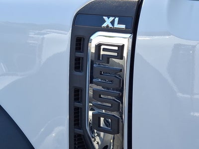 2025 Ford Super Duty F-550 DRW XL 9 3/4 Dump Body