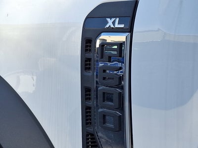 2025 Ford Super Duty F-600 DRW XLT 9 4/5 Dump Body w/ L Pack